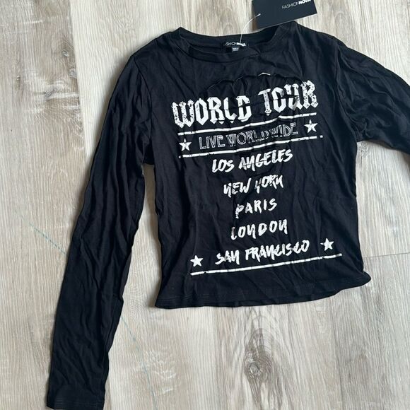 NWT Fashion Nova Shredded Crop Top Size Medium - Picture 2 of 5